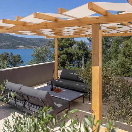 Awesome In Poljica (Trogir)